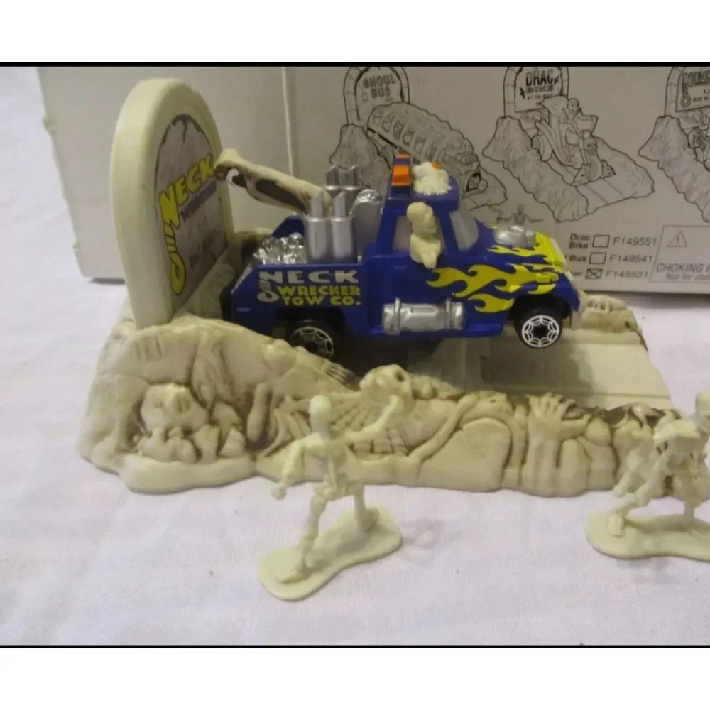 Matchbox Haunted Hauler Neck Wrecker 1997 New‎ F149531